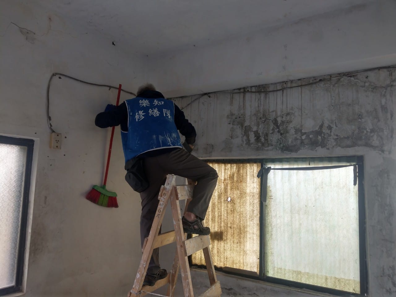 【🔧樂知修繕隊】補土補漏修復生活，樂知修繕最給力！(標題圖檔)