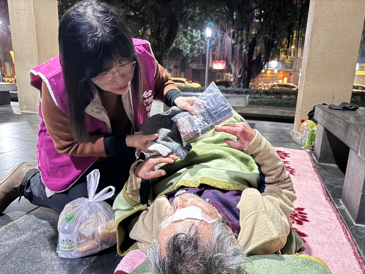 讓愛不只停留在新年，讓溫暖持續下去！(標題圖檔)