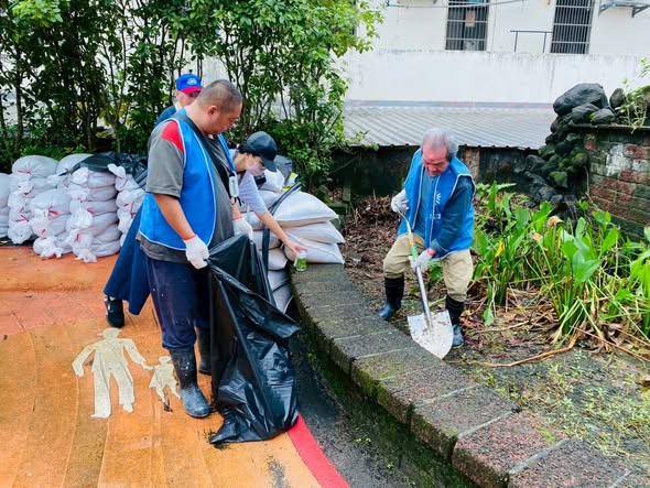 我們不是鏟子超人，但我們學會了讓土地重生(標題圖檔)
