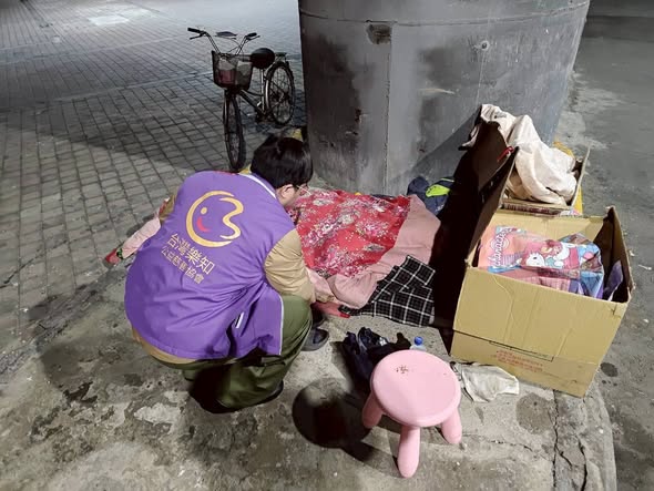 祝福大家：馬年春暖，平安順心(標題圖檔)