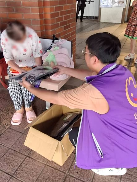別讓熱浪，成了街頭走不過去的檻(標題圖檔)