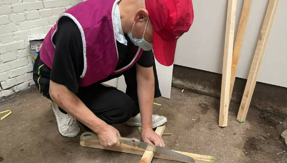 「希望」背棄了他，但他從未放棄希望(標題圖檔)